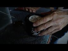 Cargar y reproducir el video en el visor de la galería, FURNITURE BUTTER / Mantequilla para terminado muebles (473ml)
